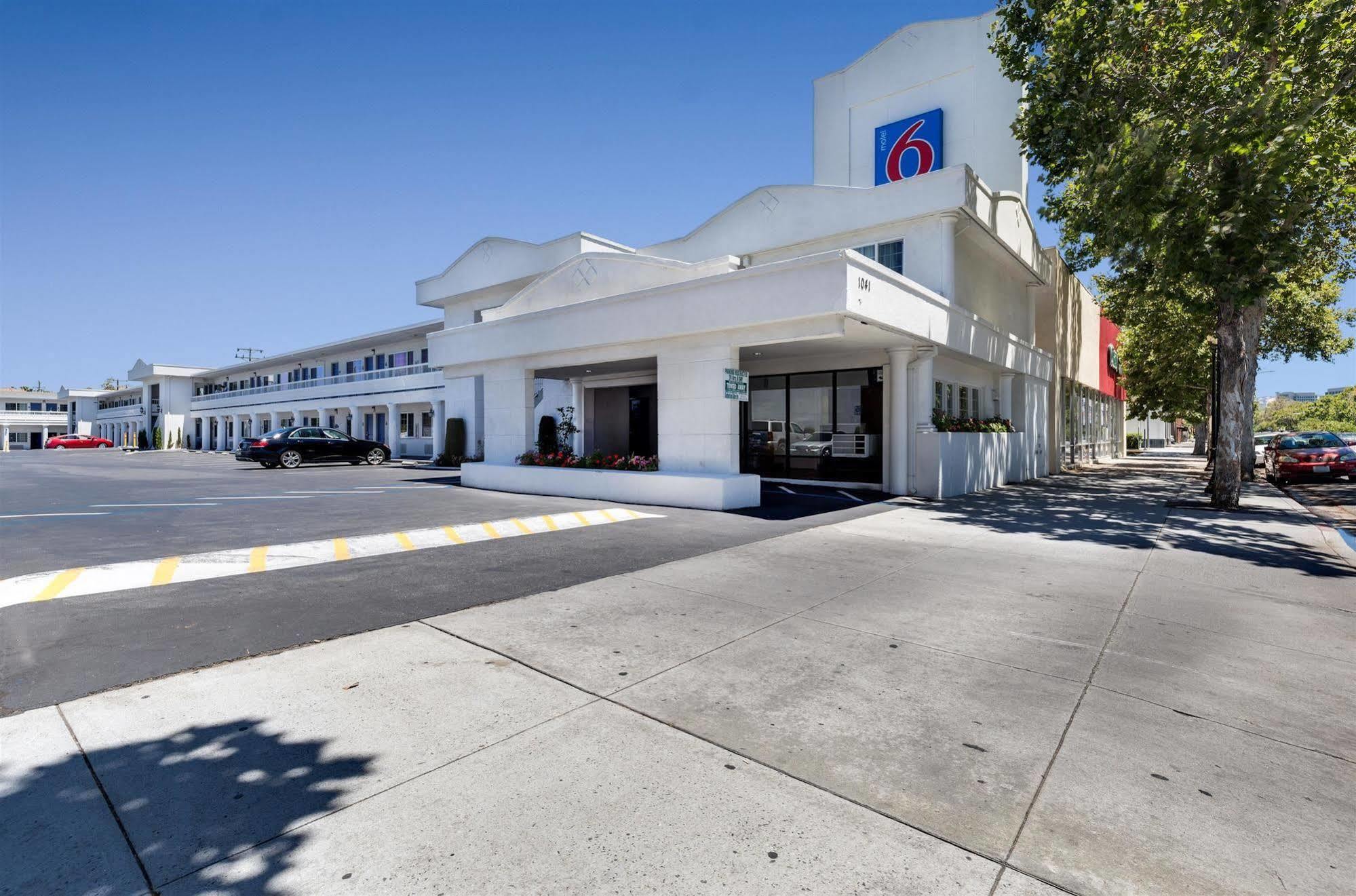 Motel 6-San Jose, Ca - Convention Center Ngoại thất bức ảnh